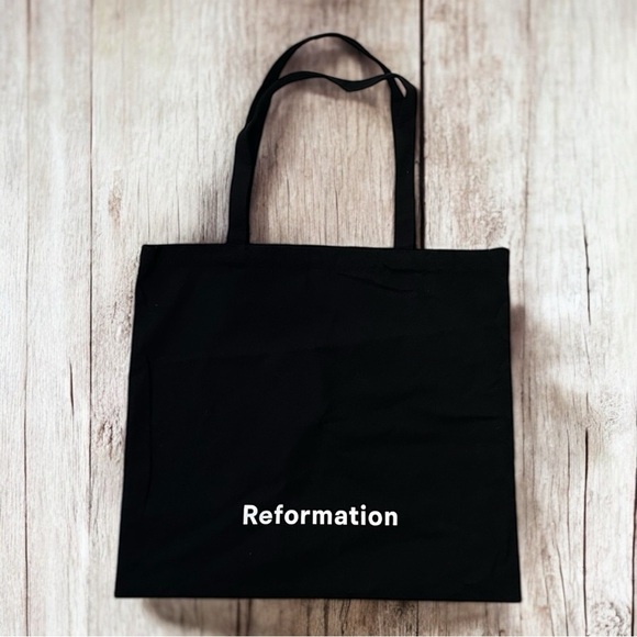 Reformation Cloth Tote - Picture 1 of 1
